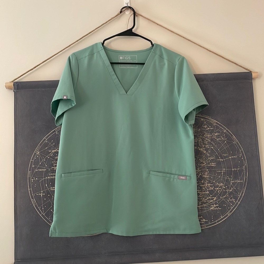 FIGS Casma Sage Green Top